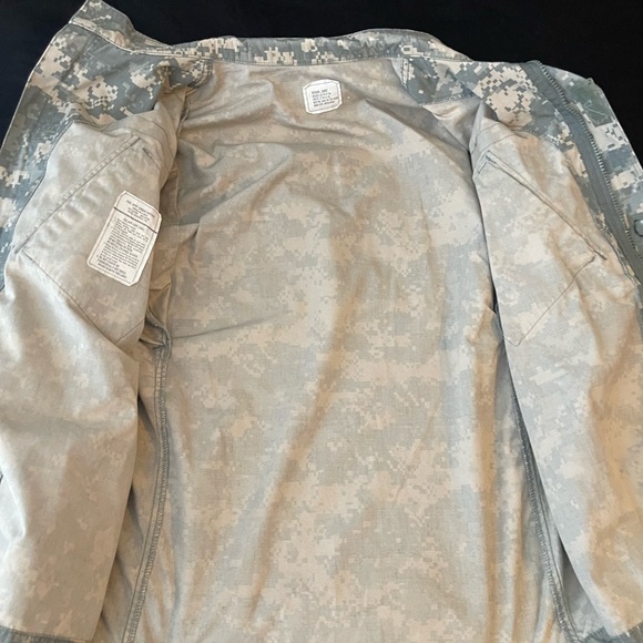 Military blouse jacket digital camouflage. - Picture 6 of 13